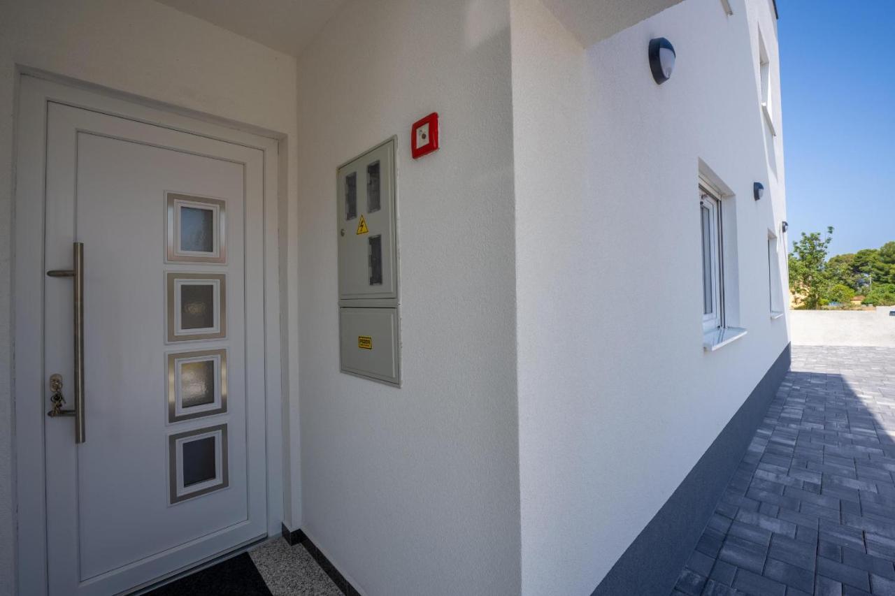 Domus Alba Apartment *