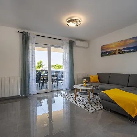 Domus Alba Apartments Pula Exterior photo