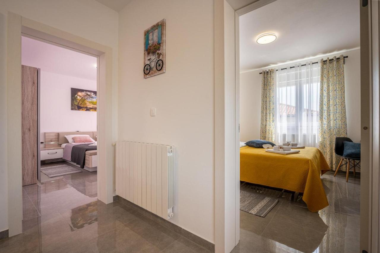 Domus Alba Póla